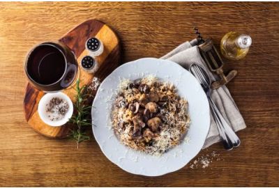 Risotto met paddenstoelen en wijn