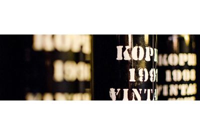 in-the-spotlights-port
