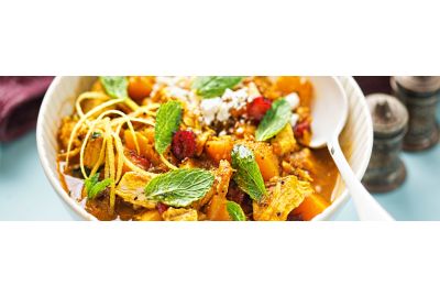 marokkaanse-kip-tajine-met-sinaasappel-pompoen-en-rijst-uit-de-oven