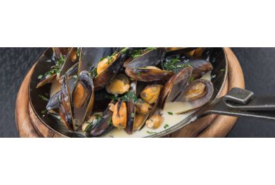 Mosselen in wijnsaus